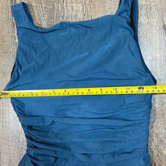 Miraclesuit Ruched One Piece Swimsuit Size 10 Teal Blue Slimming Lined Underwire - Picture 10 of 14